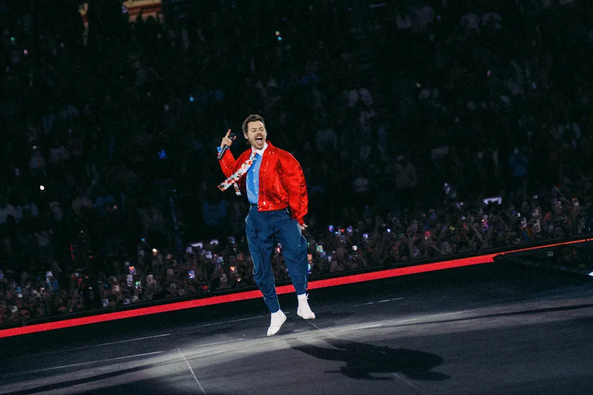 Harry Styles’ Setlist for ‘Together, Together’ Tour Revealed on Opening Night of Amsterdam Residency