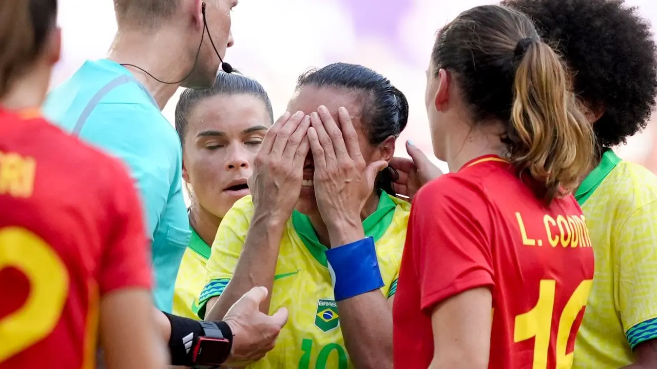 Marta Red Card: Women’s Soccer Legend Cries After Ejection From What Could Be Her Final International Game